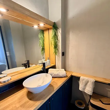 Grand T2 Industriel Lumineux & Calme - Proche Esa Apartmán Angers