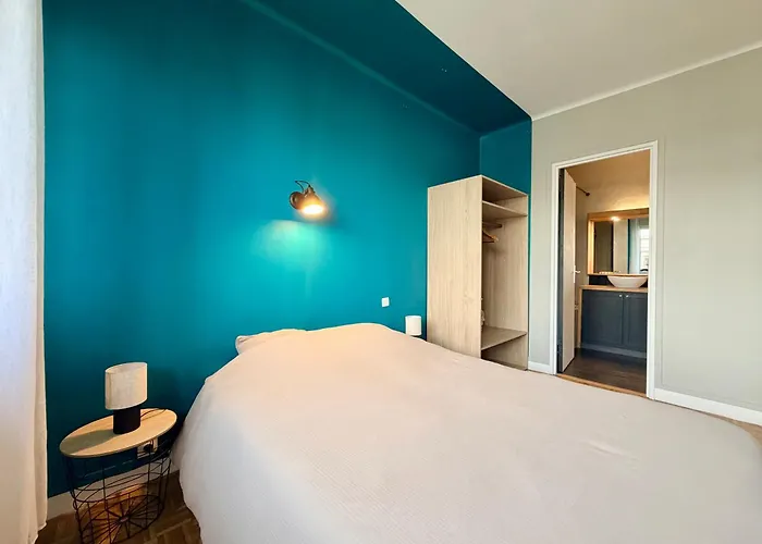 Grand T2 Industriel Lumineux & Calme - Proche Esa Appartement